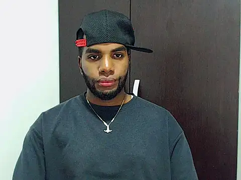 Snapshot of Rene_hotman chatting on October 4, 8:18 pm Rene hotman online show from October 4, 8:18 pm