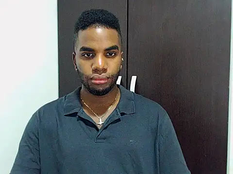 Snapshot of Rene_hotman chatting on October 13, 8:20 pm Rene hotman online show from October 13, 8:20 pm