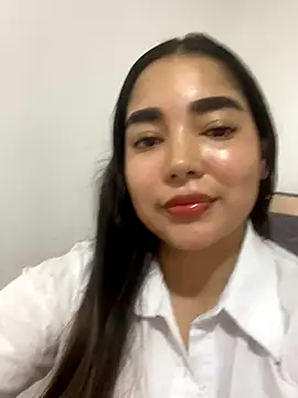 DulceChloe99 online show from January 7, 1:19 am