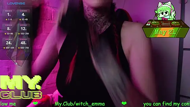 Snapshot of Witch_Emma chatting on May 21, 7:59 am Witch Emma online show from May 21, 7:59 am