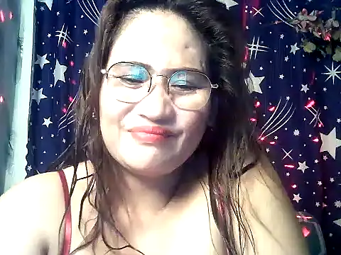 Snapshot of Amazing_Angel22 chatting on January 11, 5:29 pm Amazing Angel22 online show from January 11, 5:29 pm