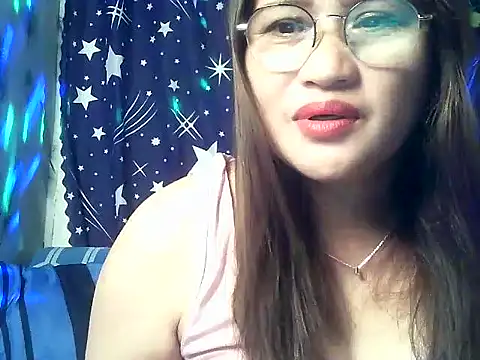 Snapshot of Amazing_Angel22 chatting on January 14, 7:19 pm Amazing Angel22 online show from January 14, 7:19 pm