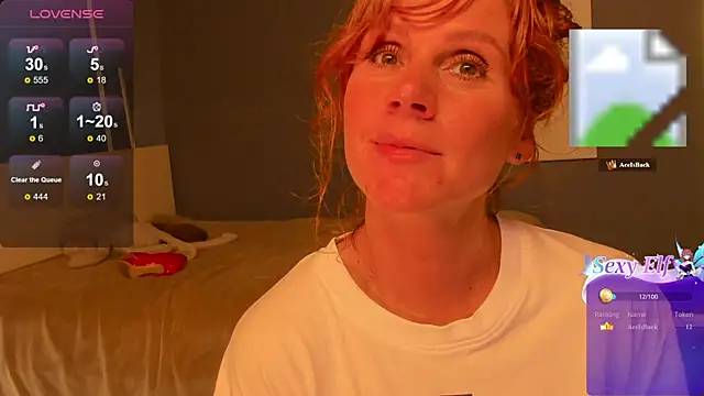 Snapshot of Agata_Kriste7 chatting on June 19, 12:04 am Agata Kriste7 online show from June 19, 12:04 am
