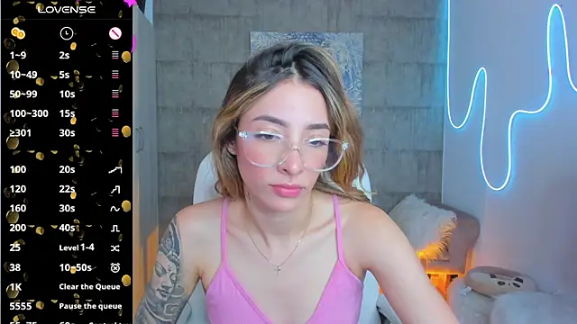 Snapshot of barbie_scoth_ chatting on January 3, 9:15 pm barbie scoth online show from January 3, 9:15 pm