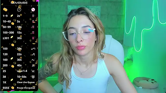 Snapshot of barbie_scoth_ chatting on January 17, 1:15 am barbie scoth online show from January 17, 1:15 am