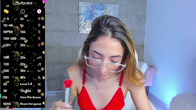 Snapshot of barbie_scoth_ chatting on February 9, 8:02 pm barbie scoth online show from February 9, 8:02 pm