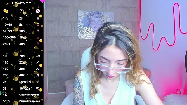 Snapshot of barbie_scoth_ chatting on March 1, 6:43 pm barbie scoth online show from March 1, 6:43 pm