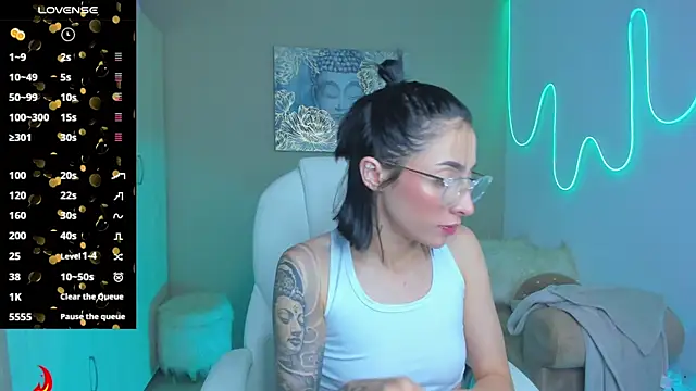 Snapshot of barbie_scoth_ chatting on September 28, 1:44 am barbie scoth online show from September 28, 1:44 am