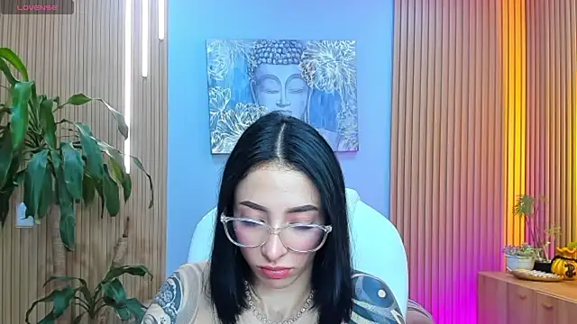 barbie scoth  online show from May 3, 10:49 pm