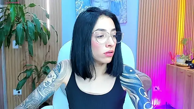 barbie scoth  online show from May 4, 10:28 pm