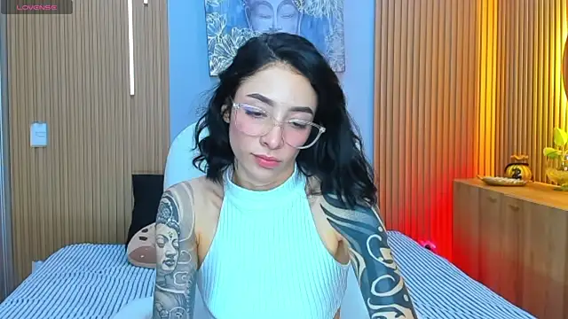 barbie scoth  online show from June 5, 9:42 pm