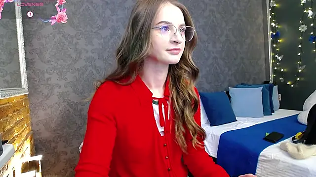 Snapshot of KateJonson chatting on November 24, 1:33 pm KateJonson online show from November 24, 1:33 pm