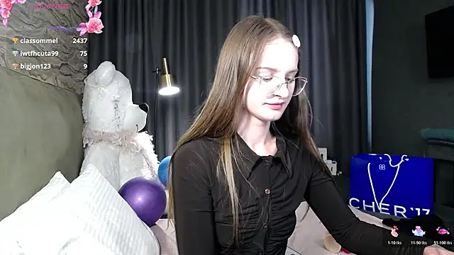 Snapshot of KateJonson chatting on July 28, 1:10 pm KateJonson online show from July 28, 1:10 pm