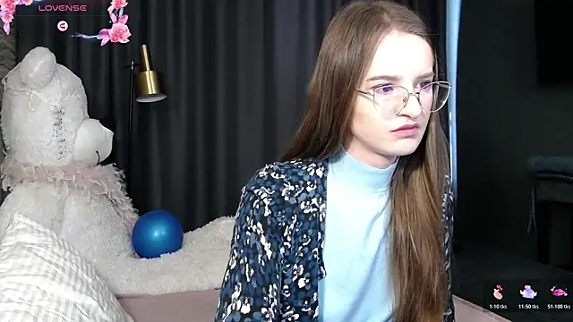 Snapshot of KateJonson chatting on July 30, 7:51 am KateJonson online show from July 30, 7:51 am