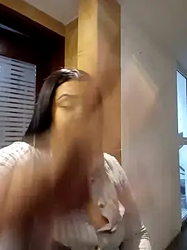 Snapshot of MelanyShayk chatting on December 13, 12:17 pm MelanyShayk online show from December 13, 12:17 pm
