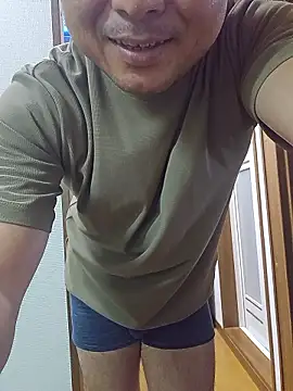 Snapshot of munyunu chatting on November 23, 3:23 pm munyunu online show from November 23, 3:23 pm