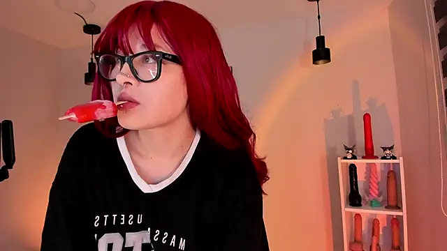  asami chieko  online show from June 5, 9:09 pm