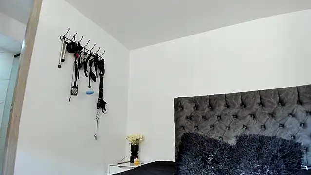 sweet  wild online show from June 20, 9:39 pm
