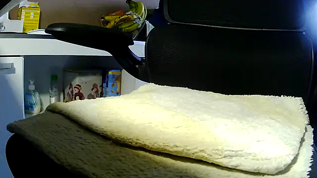 suedel65 online show from January 18, 3:27 pm