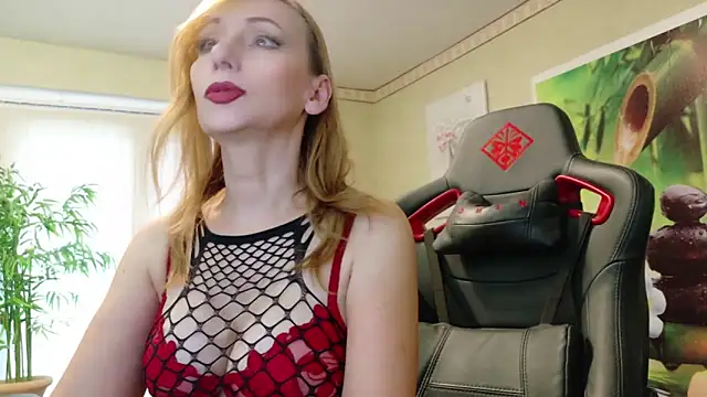 HotLana69 online show from February 15, 3:50 pm