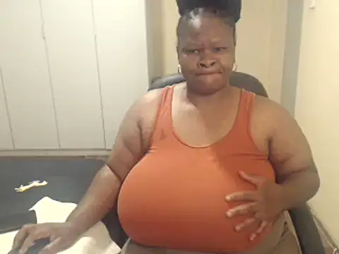 sweetnoziexx online show from February 20, 1:08 pm