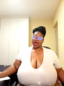 sweetnoziexx online show from February 26, 11:52 am