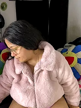 MsConejitaa online show from November 18, 2:32 pm