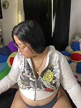 MsConejitaa online show from April 24, 3:36 pm