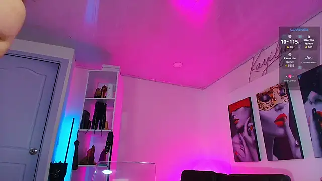 kayilyn online show from July 25, 12:03 pm