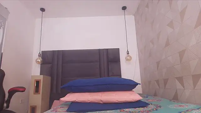 arletmss online show from February 25, 12:03 pm