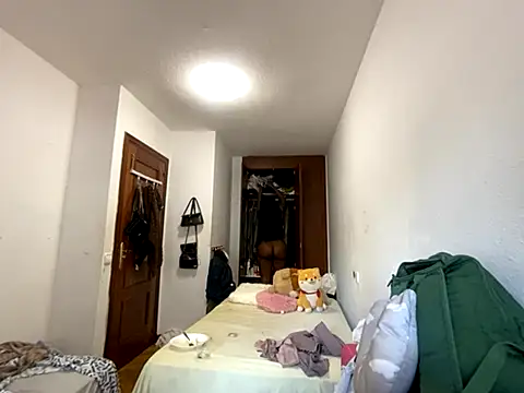 viioolleettaa online show from October 24, 4:03 pm