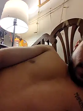 Snapshot of _IRRESISTIBLE_ chatting on October 26, 7:53 pm IRRESISTIBLE online show from October 26, 7:53 pm