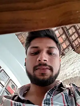 Snapshot of _IRRESISTIBLE_ chatting on October 28, 7:01 am IRRESISTIBLE online show from October 28, 7:01 am