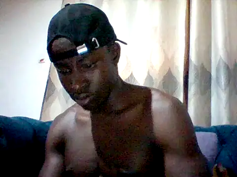 Snapshot of mclntz_bbc chatting on July 30, 12:15 pm mclntz bbc online show from July 30, 12:15 pm