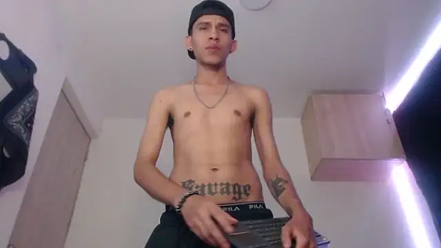 Samuel Suarez online show from March 10, 11:49 pm