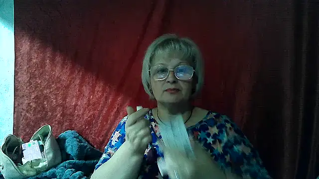 Gina Marlyn online show from May 23, 8:24 pm