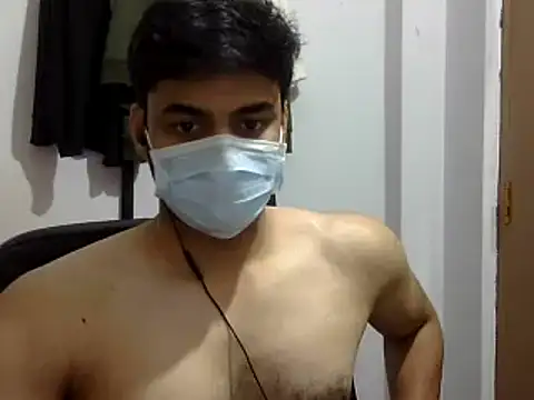 Snapshot of sukku3 chatting on January 13, 8:05 am sukku3 online show from January 13, 8:05 am