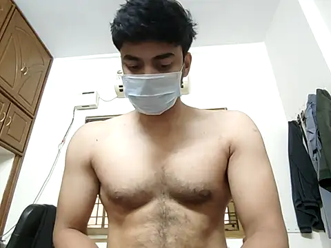 Snapshot of sukku3 chatting on November 22, 7:07 am sukku3 online show from November 22, 7:07 am