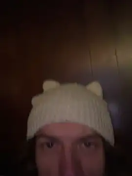 AshtonChicken online show from March 3, 9:26 am