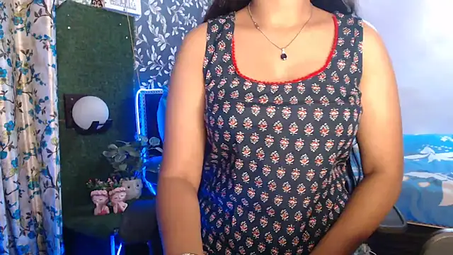 The Divine Love online show from February 12, 10:48 pm