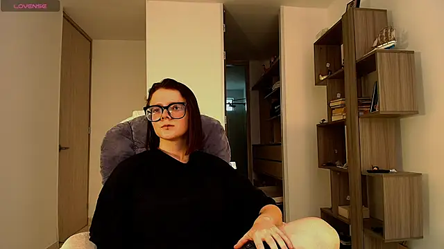 Snapshot of Arya_starrk chatting on November 26, 7:26 pm Arya starrk online show from November 26, 7:26 pm