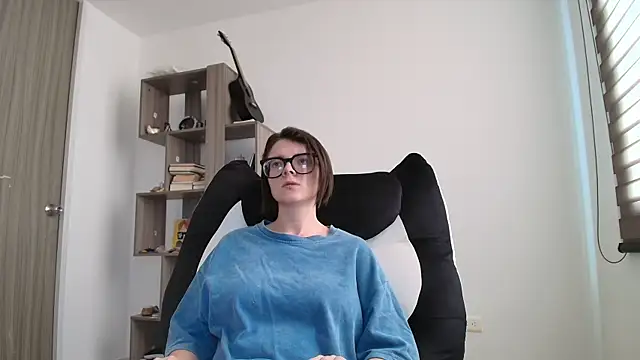 Snapshot of Arya_starrk chatting on December 14, 2:00 pm Arya starrk online show from December 14, 2:00 pm