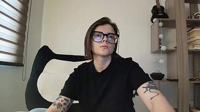 Arya starrk online show from February 18, 2:24 pm