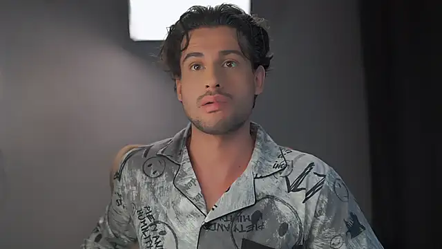 Keen   Luckystrike online show from February 7, 1:04 am