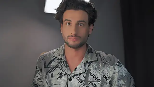 Keen   Luckystrike online show from February 8, 11:45 pm