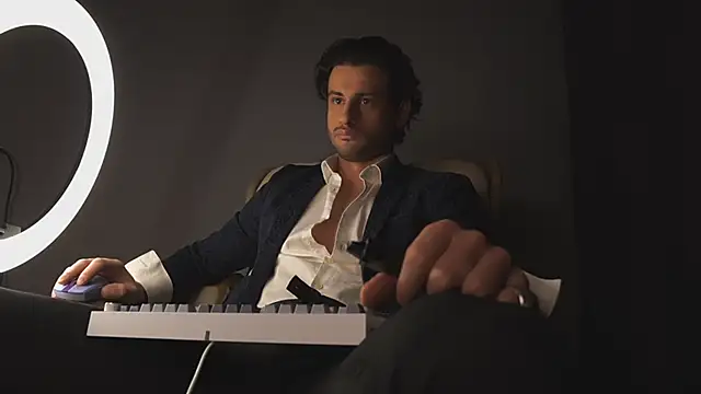 Keen   Luckystrike online show from March 9, 3:01 am