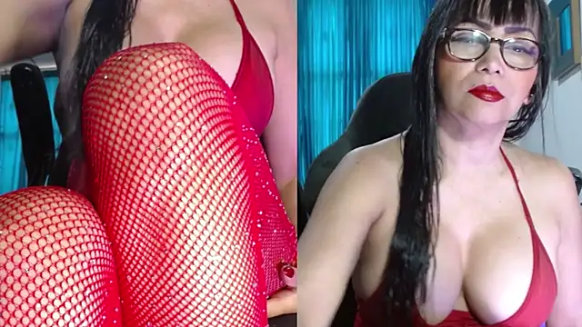 kelly dirty  online show from July 31, 2:16 pm