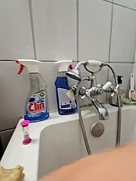 feathersify online show from September 15, 8:14 am