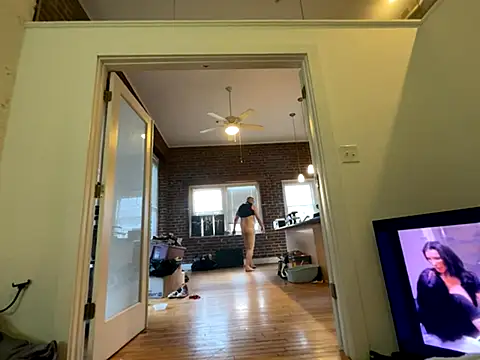 Snapshot of Littledick007007 chatting on November 22, 9:25 pm Littledick007007 online show from November 22, 9:25 pm