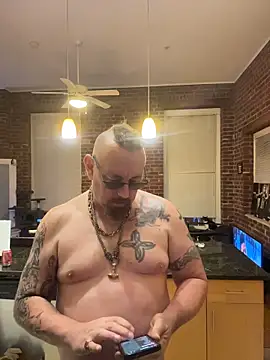 Snapshot of Littledick007007 chatting on November 25, 9:20 am Littledick007007 online show from November 25, 9:20 am